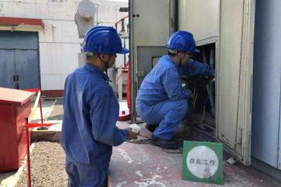 藁城區(qū)供電公司對35千伏麗陽站進行檢修實驗