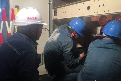 白柳變開關柜防潮除濕綜合治理及設備例試工作