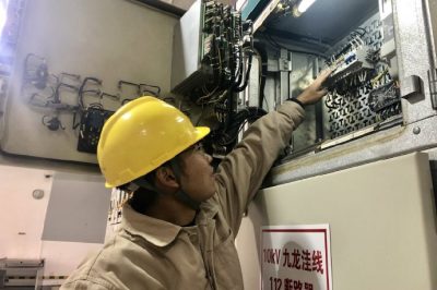 110kV高新變開展10千伏I段母線檢修工作