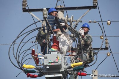 14義堂十線(xiàn)南樓紙廠(chǎng)支線(xiàn)開(kāi)展升級(jí)改造