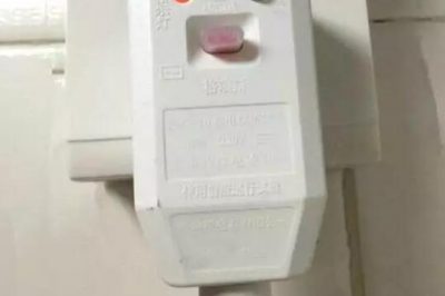 電熱水器是一直開著省電還是用時(shí)再開省電？