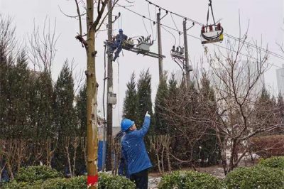 更換10千伏開元線五合社區(qū)高壓互感器