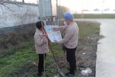 田間地頭開(kāi)展電力設(shè)施保護(hù)保障春季供用電安全