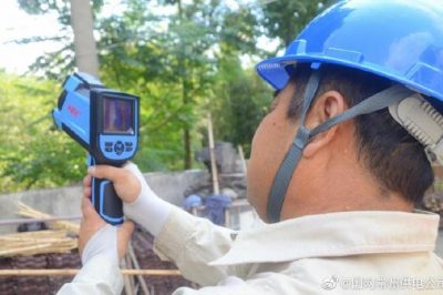 對(duì)南山竹海5A級(jí)景區(qū)的供電設(shè)備開展紅外測(cè)溫工作