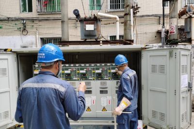 陽江城區(qū)供電局到綠怡閣和新都匯兩個施工現(xiàn)場進(jìn)行嚴(yán)格督查