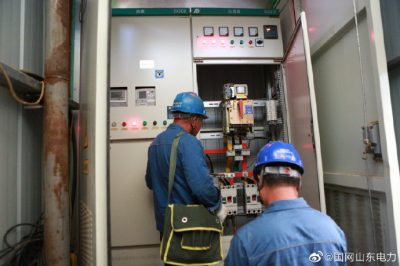 對(duì)冷庫(kù)的變壓器、客戶(hù)專(zhuān)線、配電盤(pán)進(jìn)行逐項(xiàng)測(cè)試消缺