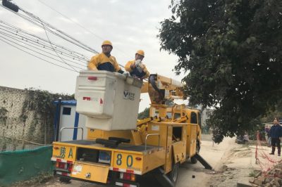 加快推進煤改電工程，?？蛻羧∨秒? title=