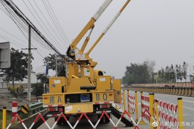 帶電安裝跌落式熔斷器1組