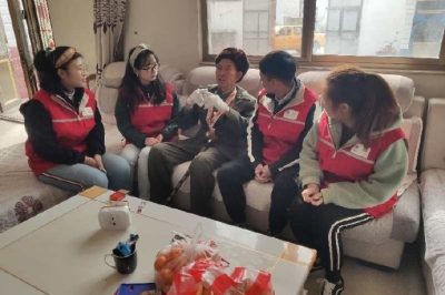 重陽敬老 弘揚中華傳統(tǒng)美德