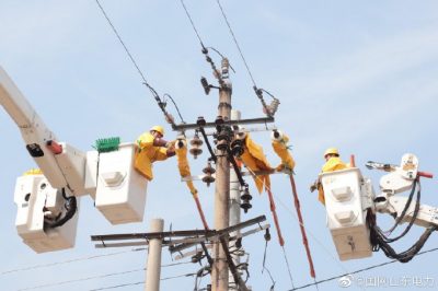 帶電檢修除隱患 迎峰度冬保安全