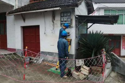 更換破舊表箱，推進(jìn)美麗鄉(xiāng)村建設(shè)