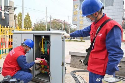 為電商客戶安裝“”備自投”設(shè)備