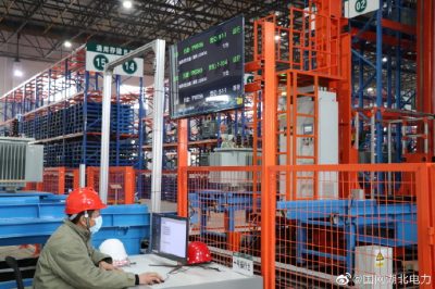 使用倉儲作業(yè)自動化貨架完成3臺成套設(shè)備出入庫操作